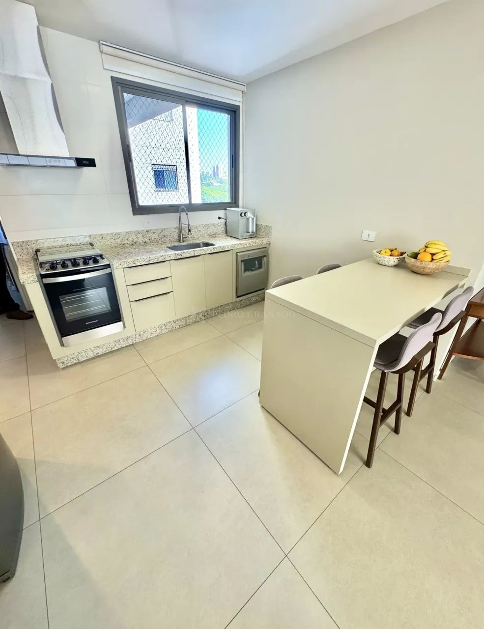 Alugue já este lindo apartamento na Avenida Guedner, Zona 08 em Maringá - Foto 10