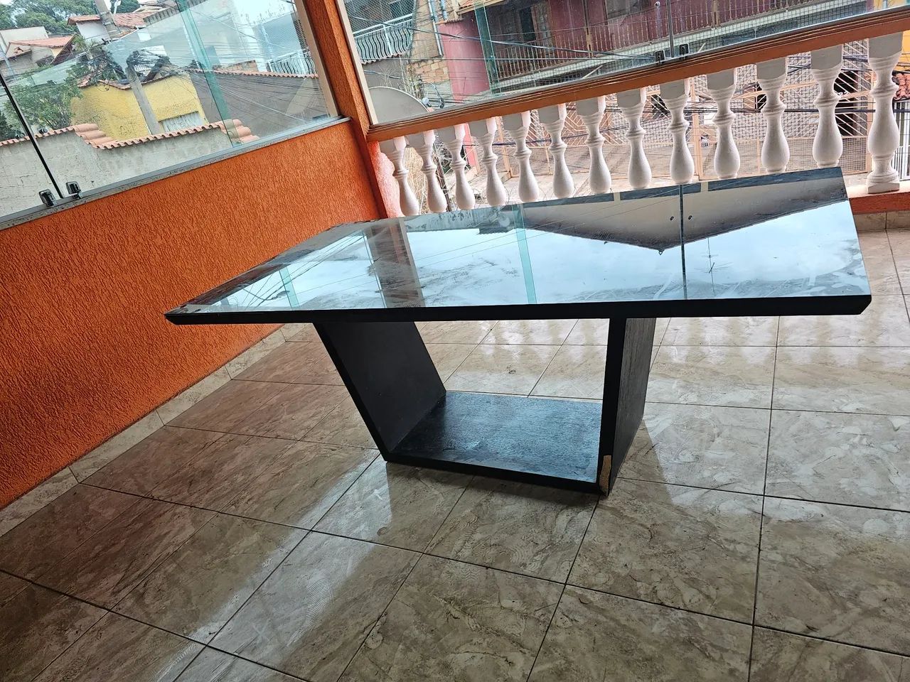 Mesa de jantar com 8 cadeiras estofadas.  - Foto 5