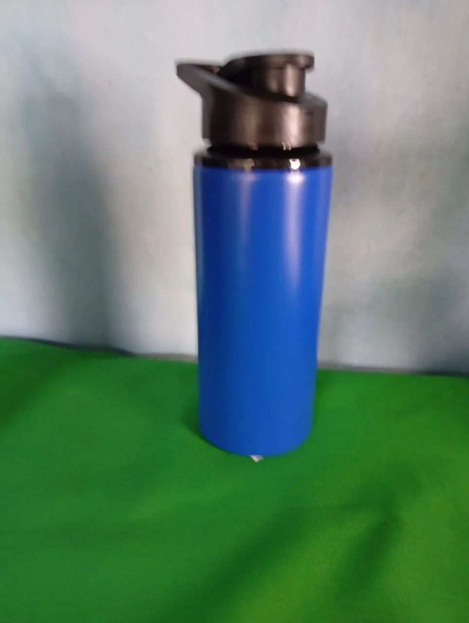 Garrafa Squeeze 600 ml Alumínio Água Acadêmia  - Foto 3