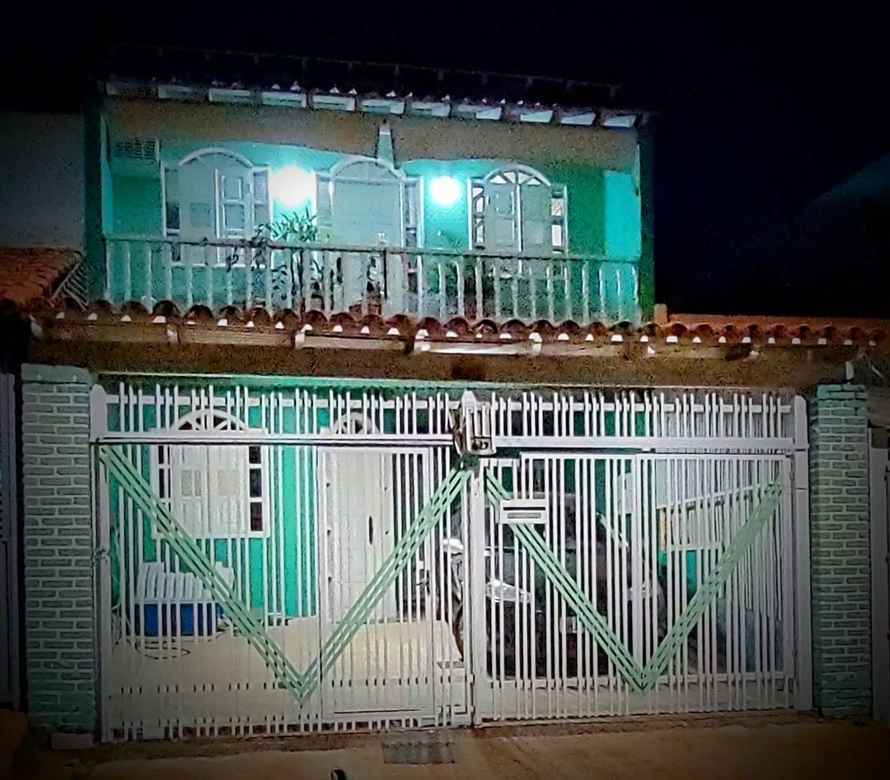 Casa Sobrado na melhor área ... 270m²