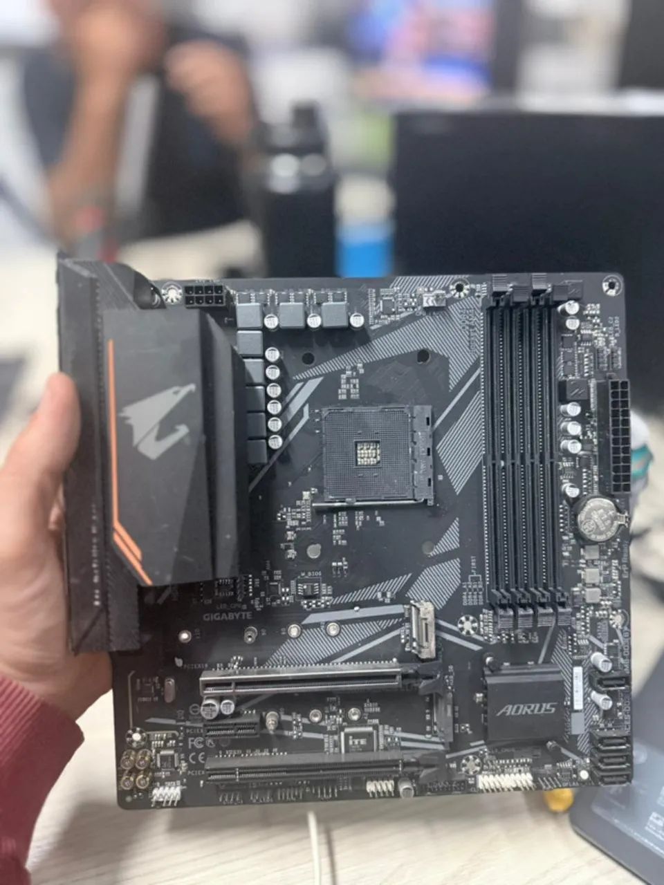 Placa-Mãe Gigabyte B550M Aorus Elite Rev. 1.3 - Foto 3
