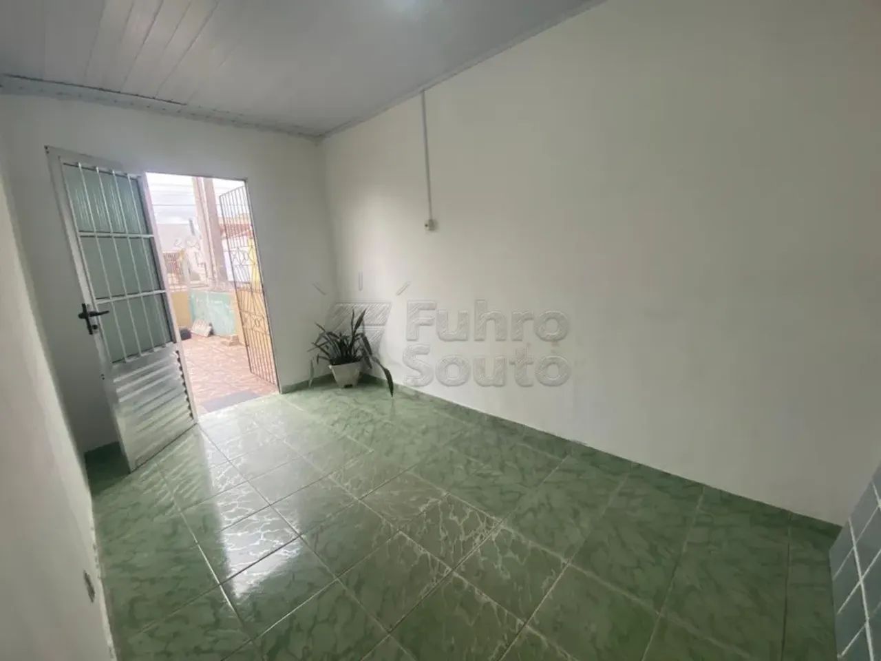 Casa a venda de 2 dormitórios no Fragata. - Foto 2