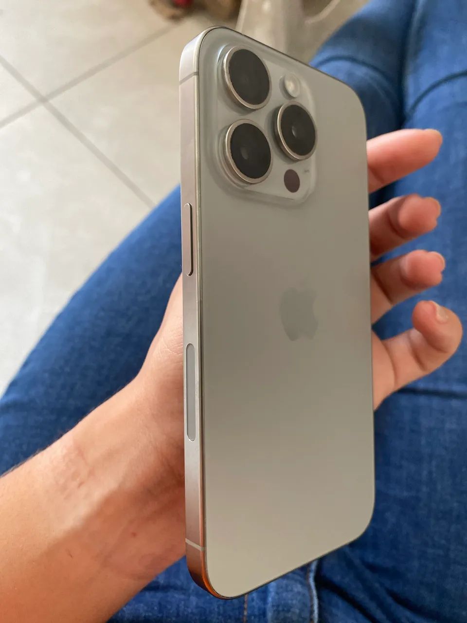 iPhone 15 pro 128gb - Foto 2