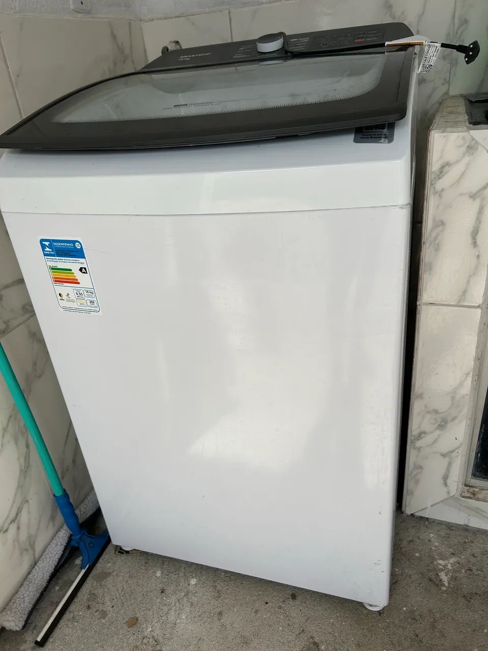 Máquina lavar 18k 6meses de uso