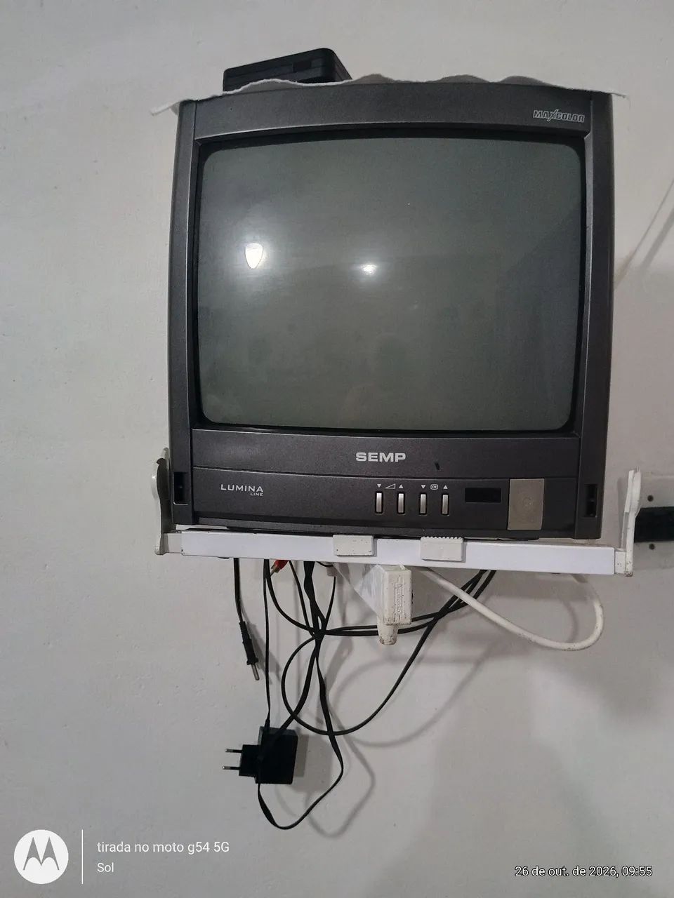 Tv semp 14 polegadas antiga 