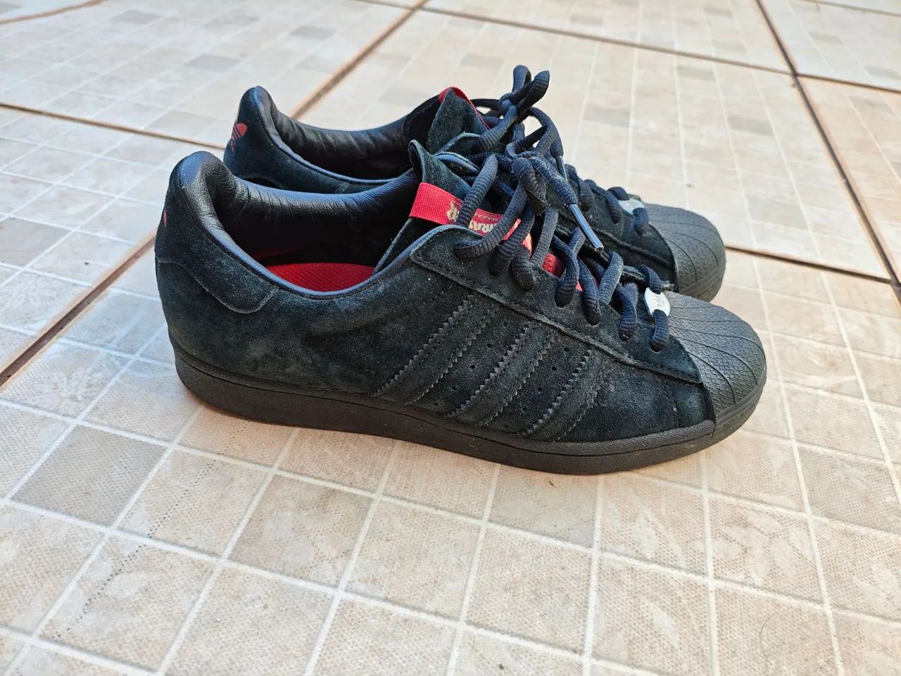 Tênis Adidas Superstar x Thrasher  - Foto 2