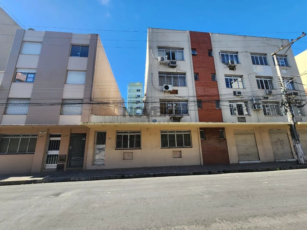 Apartamento central 01 dormitório.