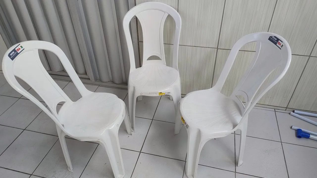Cadeiras plástica Tramontina  - Foto 4