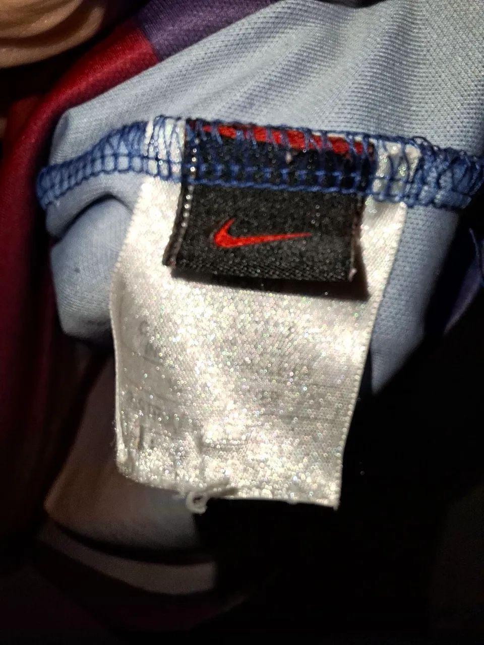 Camisa Barcelona nike Ronaldinho  - Foto 3
