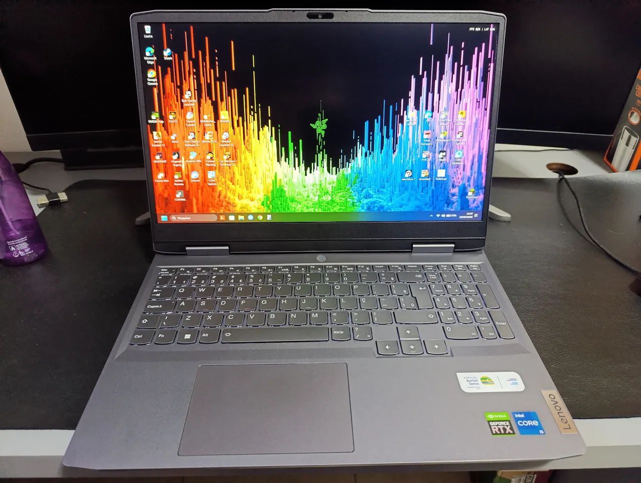 Notebook Lenovo Gamer, alto desempenho