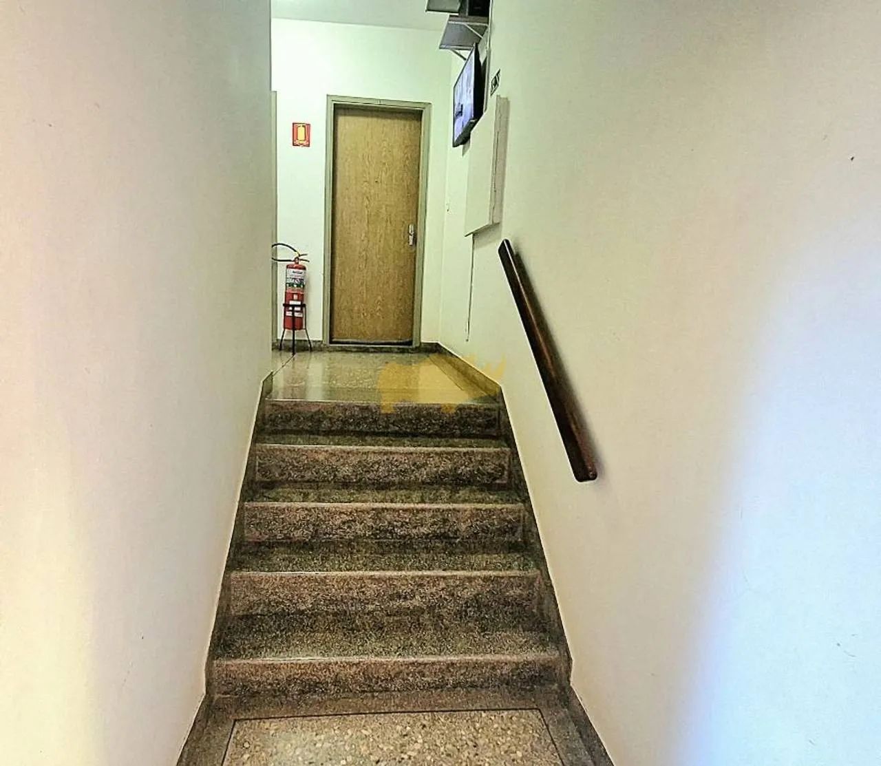 Exelente apartamento com 2 quartos em área central - Foto 3