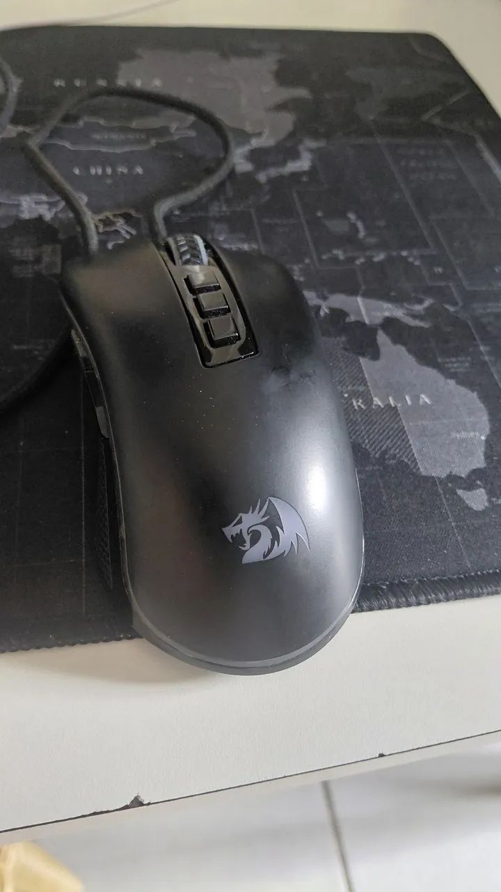 Mouse redragon cobra RGB em perfeito estado 