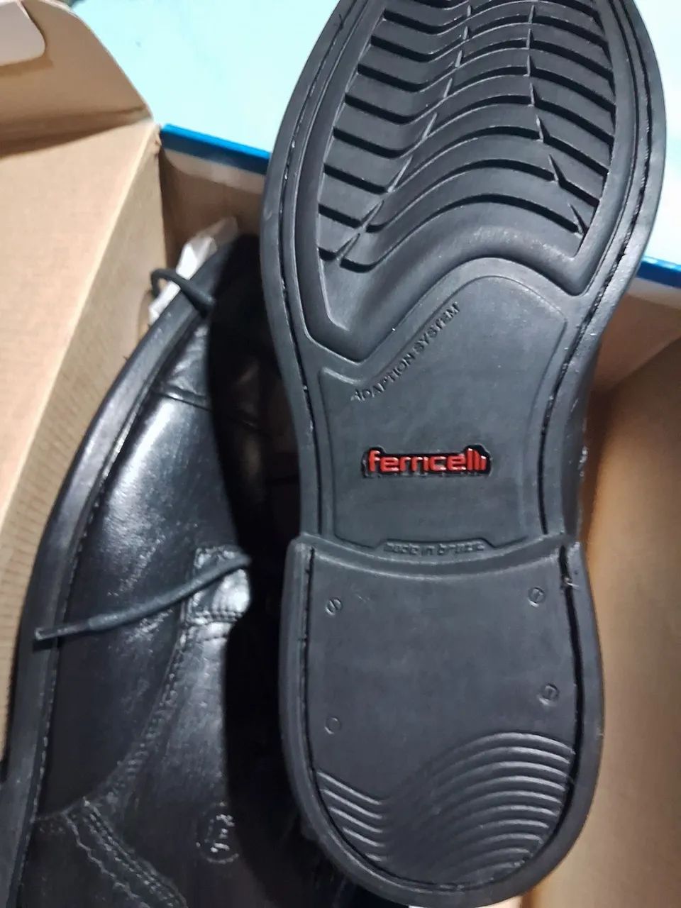 Bota masculina de couro na cor preta numero 43 - Foto 4