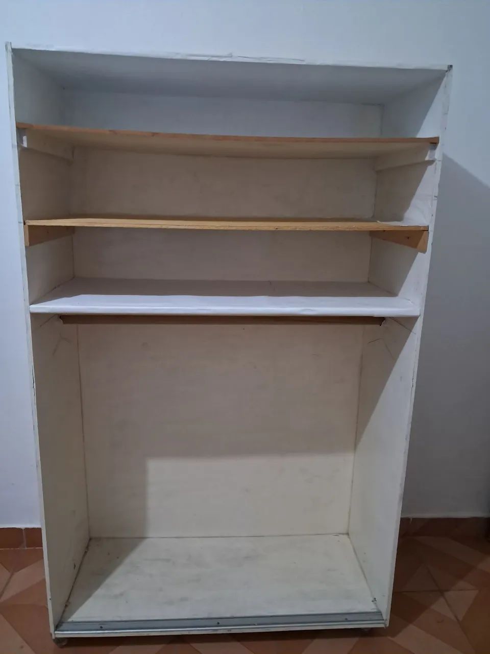 Estante/Cabideiro