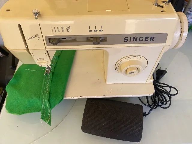 Máquina de costura singer - Foto 3