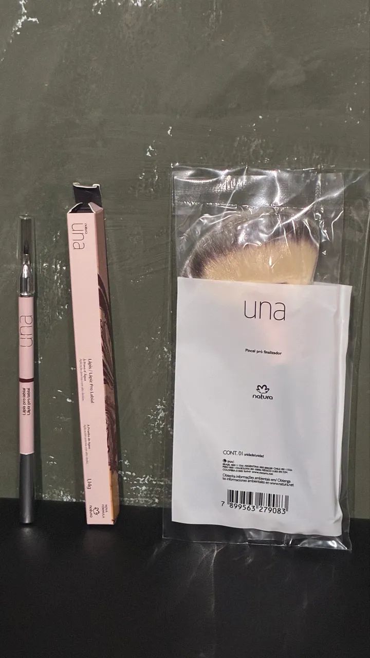 Lápis Labial e Pincel pró finalizador Grande - Foto 2