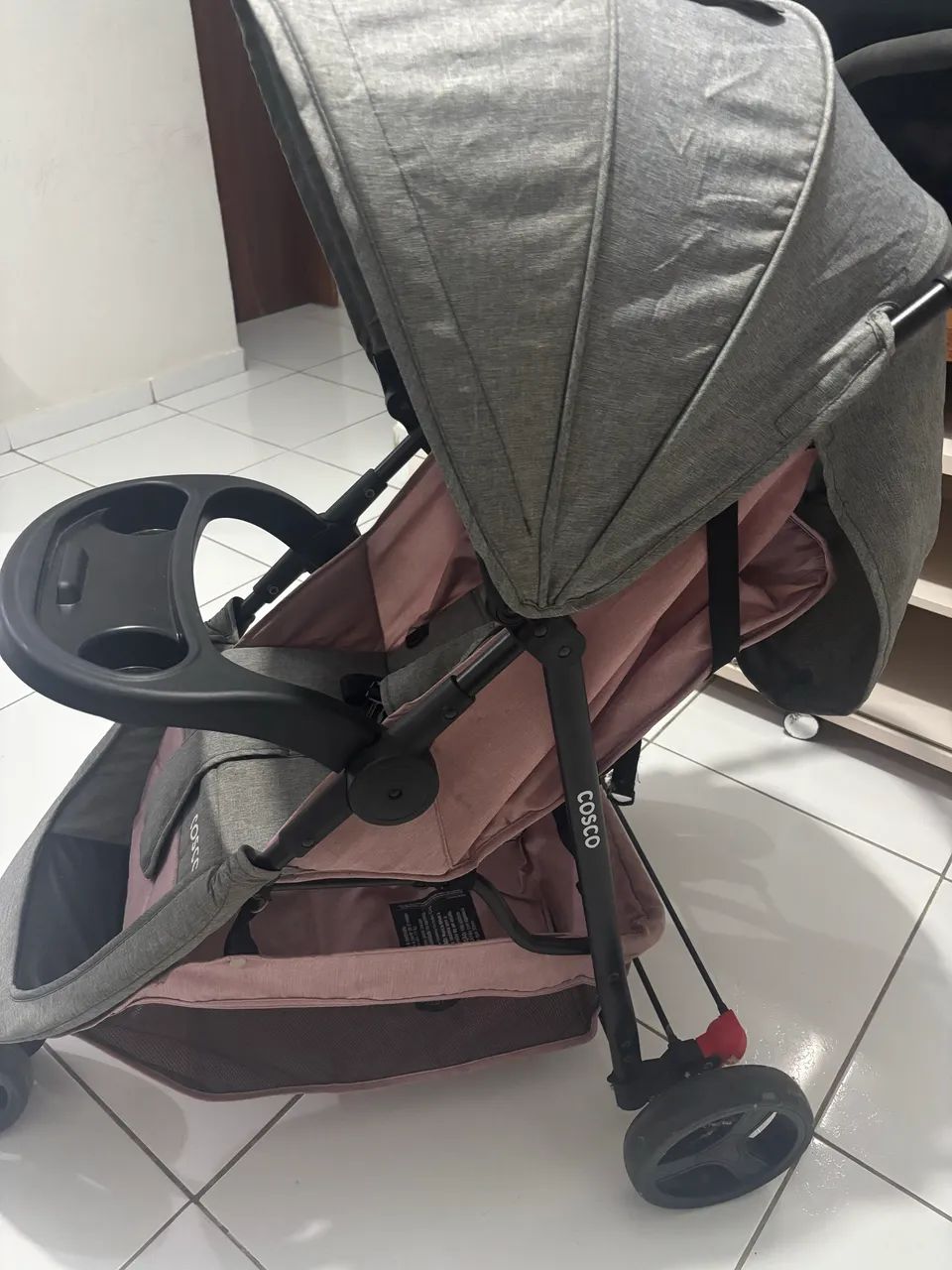Carrinho de bebê e bebê conforto - Foto 5