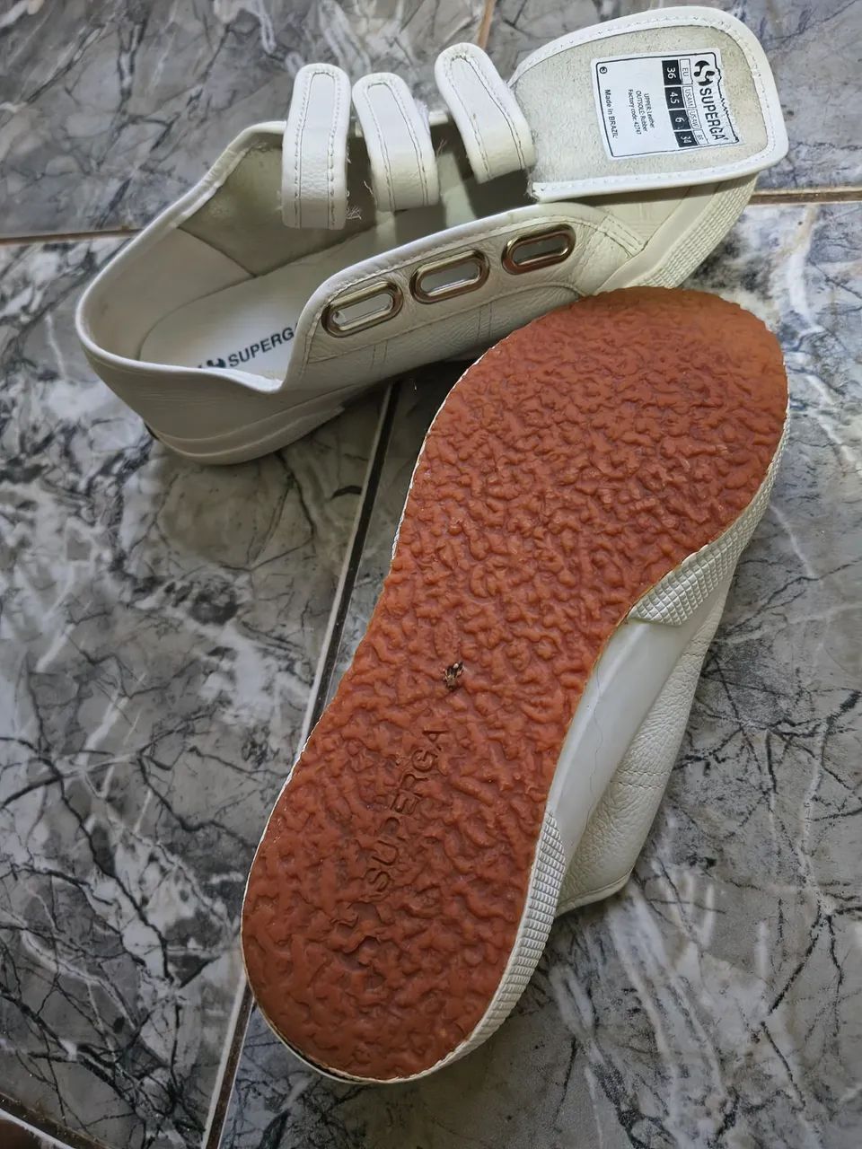 tênis superga
