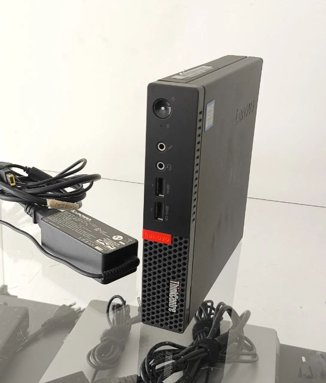 Mini PC Lenovo ThinkCentre M710q - Intel Core i5-7400T - RAM 8GB - SSD 240GB