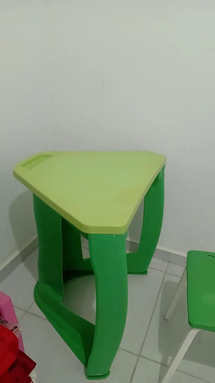 Mesa de estudo infantil plástica  - Foto 3