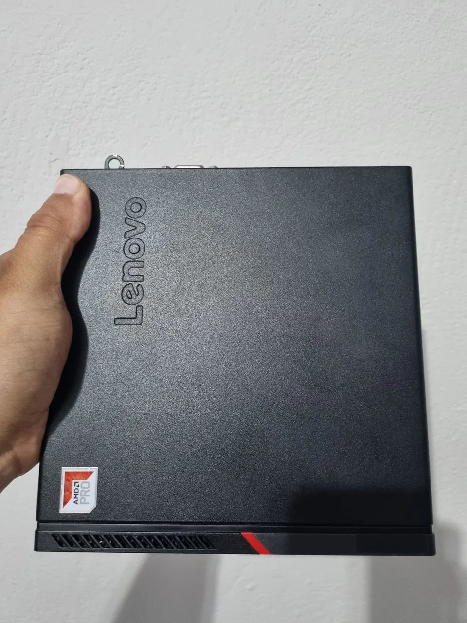 Lenovo ThinkCentre M715q - Foto 2