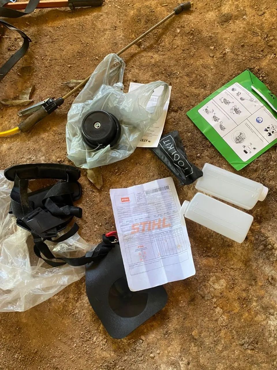 Roçadeira Stihl FS 350 nova - Foto 3