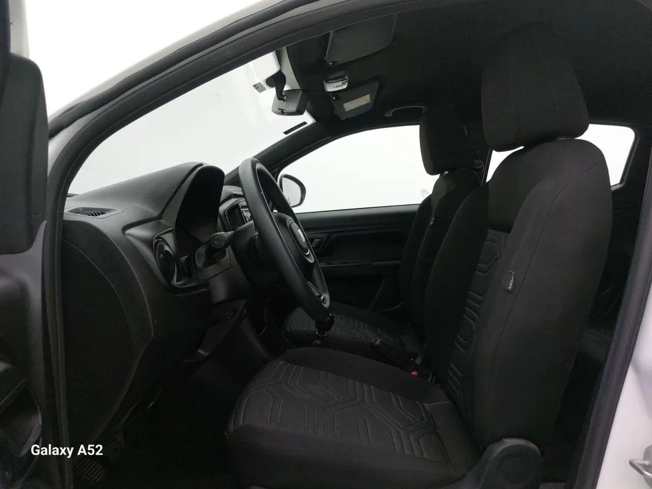 Fiat Strada Freedom 1.3 Flex 8V CD, foto 16 de 18