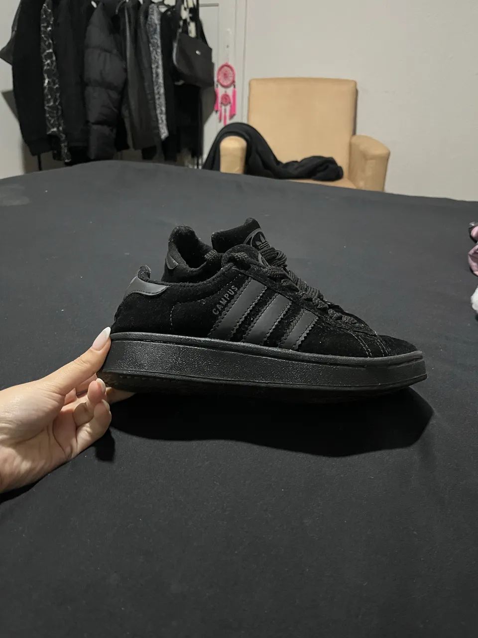 Tênis Adidas
