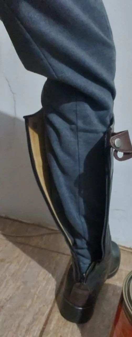 BOTA CANO LONGO 100% COURO LEGÍTIMO  - Foto 4