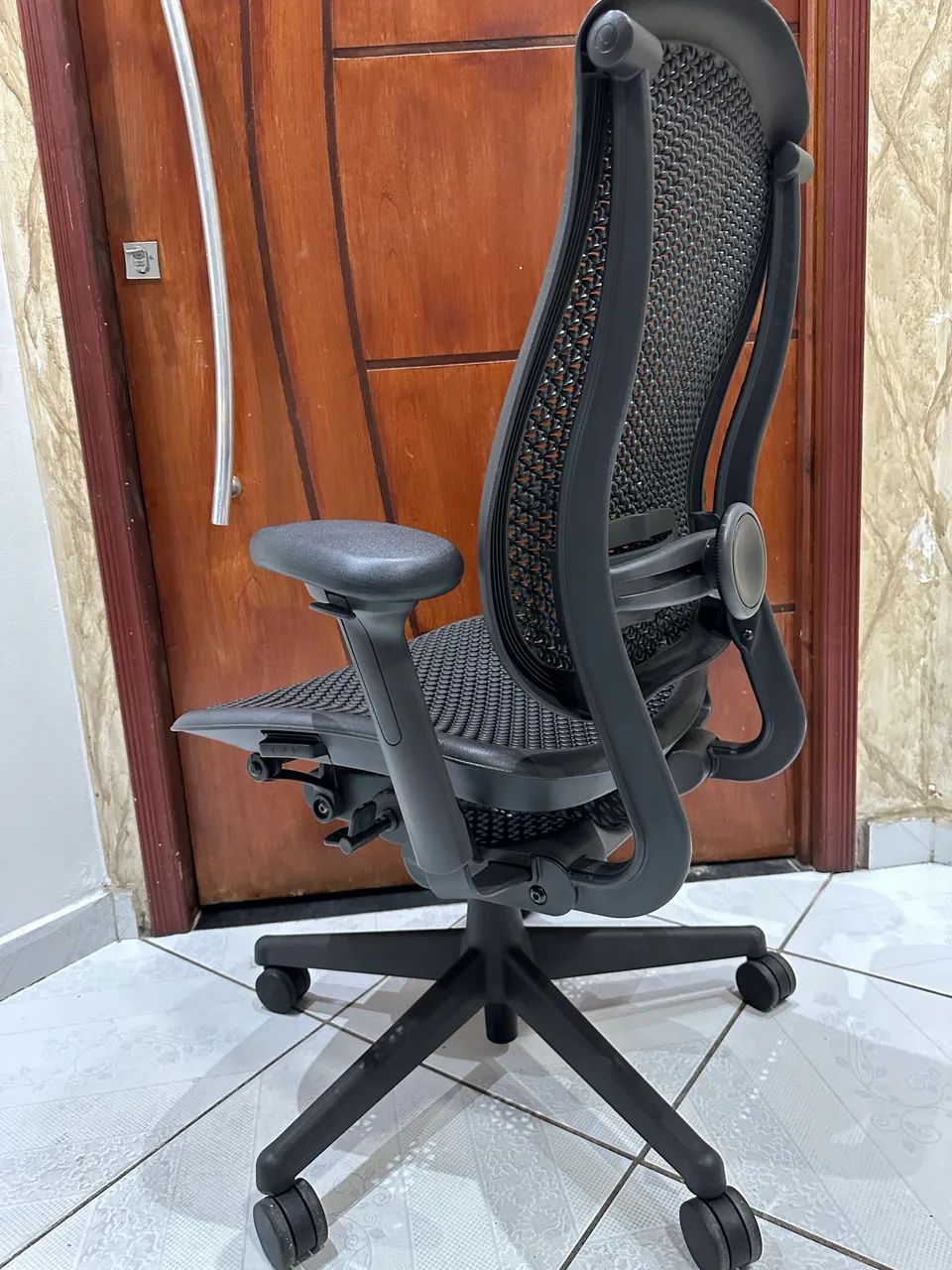 cadeira herman miller celle completa  - Foto 5