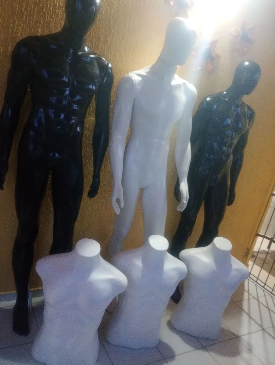 MANEQUINS MASCULINO SEMI-NOVOS  - Foto 2