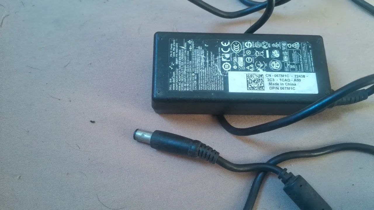 Fonte carregador Dell 65w