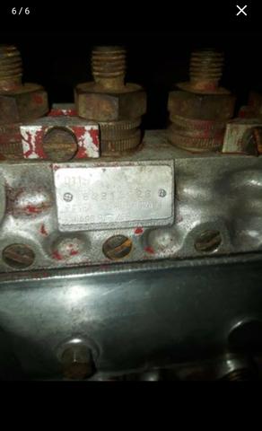 Vendo uma bomba injetora marca Bosch - Foto 2