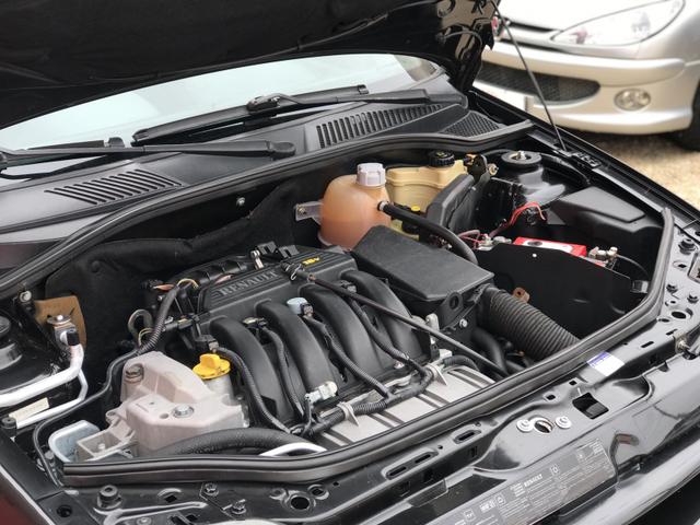 Clio sedan 2003 1.6 RT completo - Foto 5