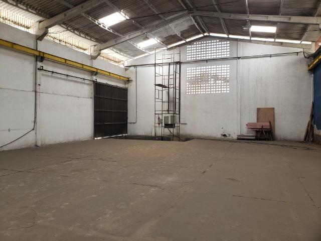 Galpão 600m² e 500m² de pátio - Foto 6