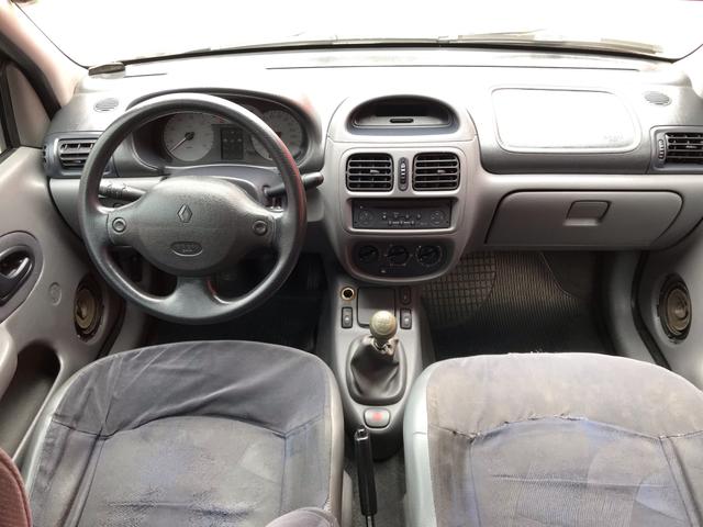 Clio sedan 2003 1.6 RT completo - Foto 14