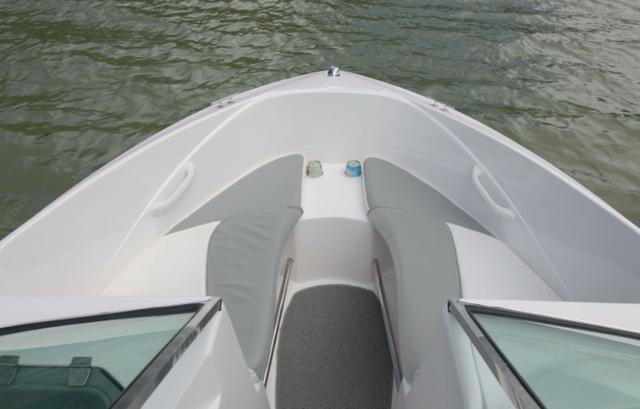 Lancha Ventura 180 com Motor Mercury 60HP-CT - pronta para navegar - Foto 5