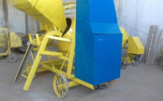 Betoneira 600L com Carregador - Foto 2
