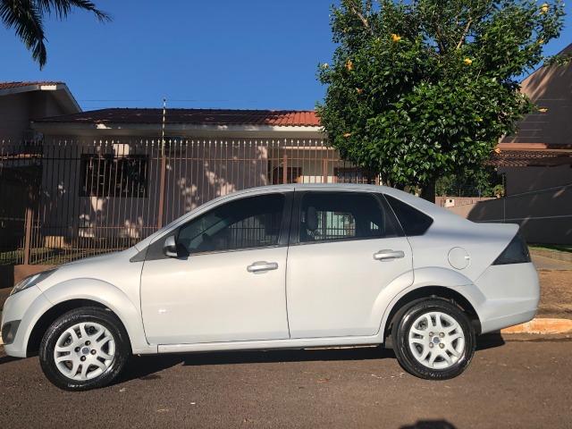 Ford Fiesta Sedan 1.6 Flex 2013/2014 8V 4 portas