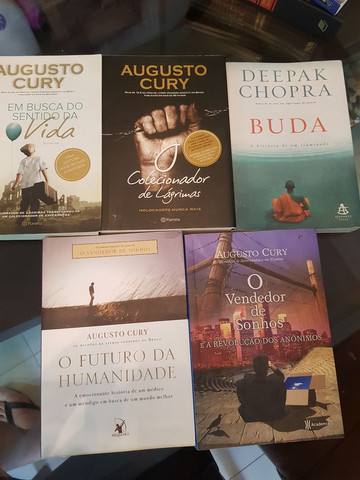 Livros Augusto Cury e deepak chopra