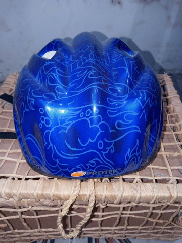 Capacete infantil usado - Foto 3