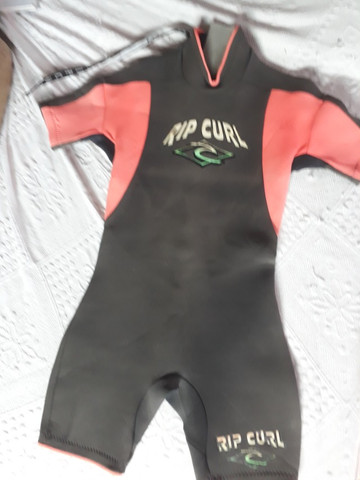 Roupa de borracha infantil curta