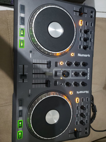 Controladora Numark MixTrack - Foto 4