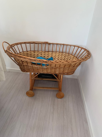 Berço de vimi