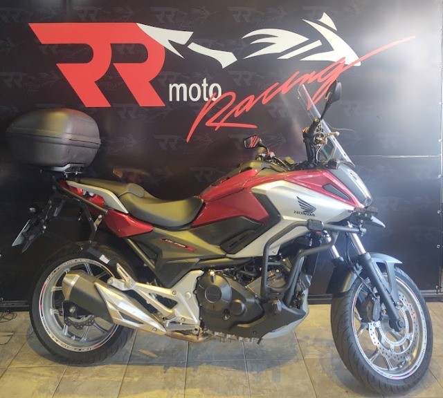 HONDA NC 750X MUITO NOVA