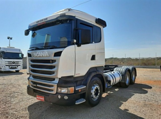 CAMINHÃO SCANIA 2013