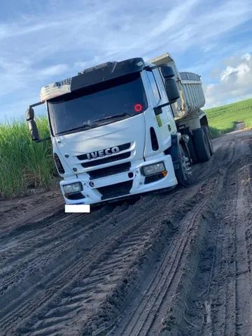 Iveco tector trunck , no chassi e com basculhante 