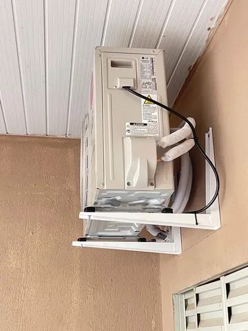 Ar condicionado LG DUAL INVERTER VOICE 9000 Btus NOVO - Foto 2