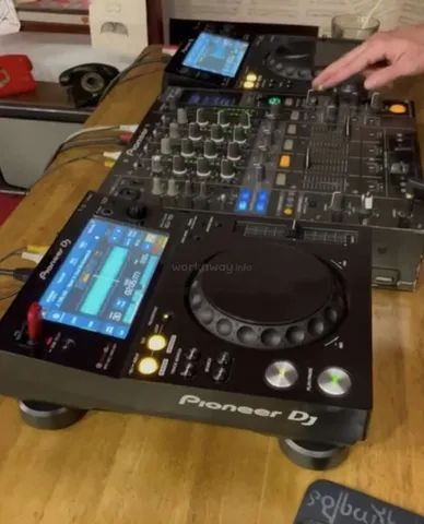 Par XDJ-700 + DJM 800 - OPORTUNIDADE  -  EXCELENTE ESTADO