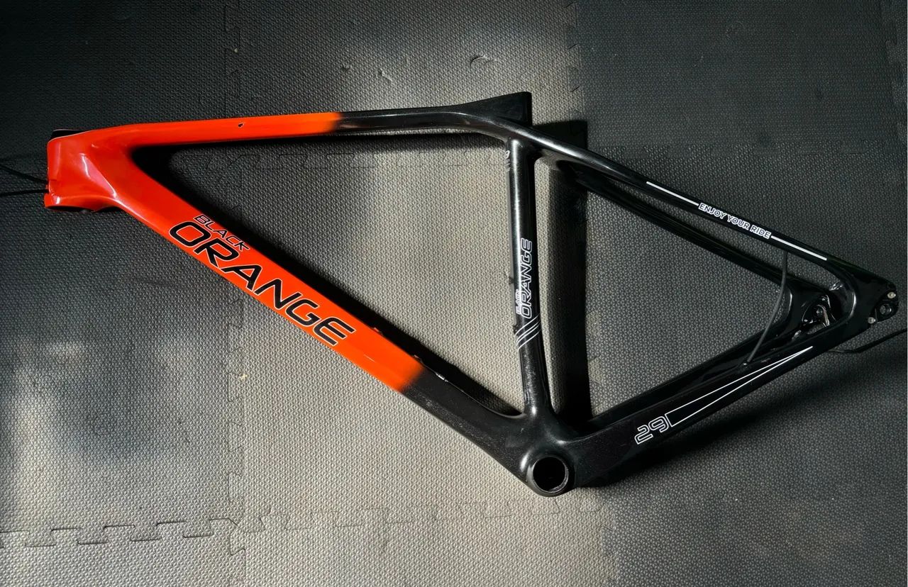 Vendo "Quadro" de Carbono MTB 29 - Foto 3